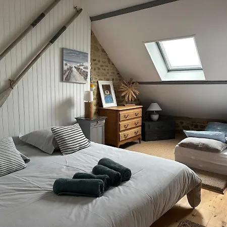 La Maison De Pierre * Port-en-Bessin-Huppain