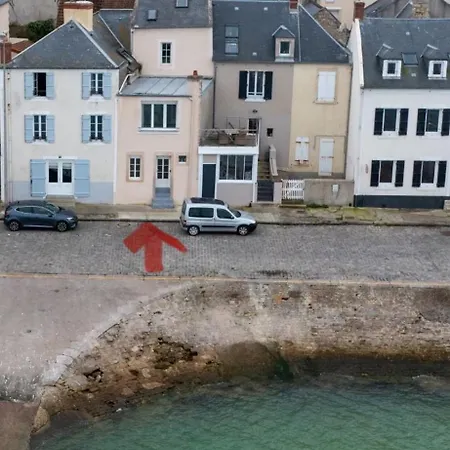 La Maison De Pierre * Port-en-Bessin-Huppain