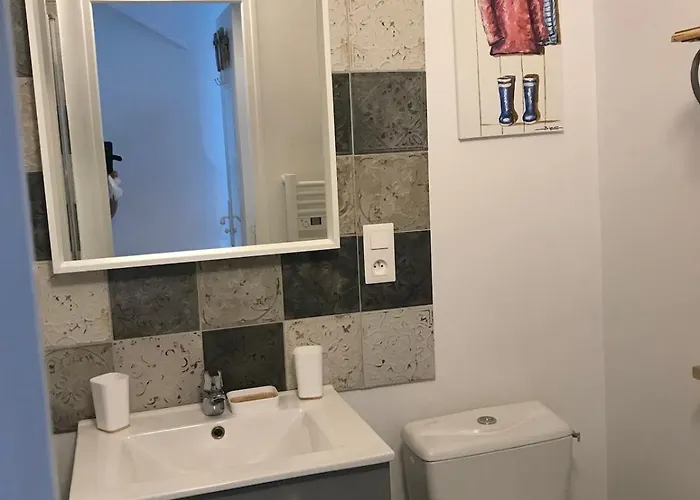 Hébergement de vacances La Maison De Pierre *